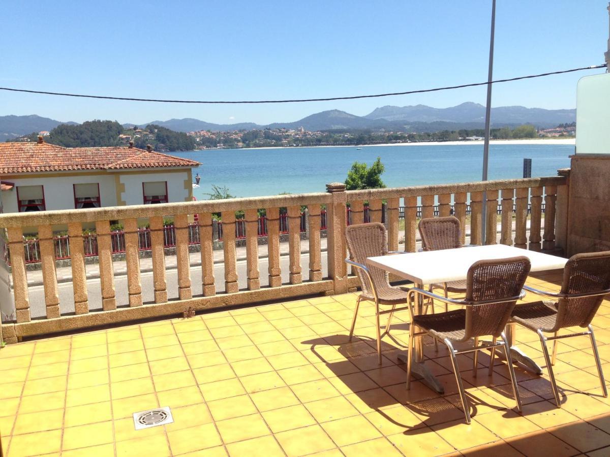 Apartamentos Ria De Bayona Байона Номер фото