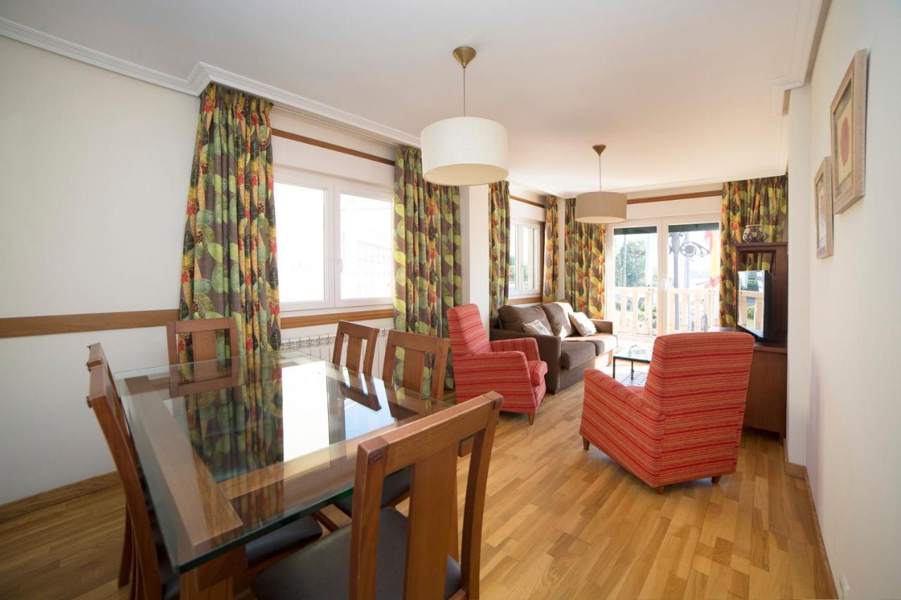 Apartamentos Ria De Bayona Байона Экстерьер фото