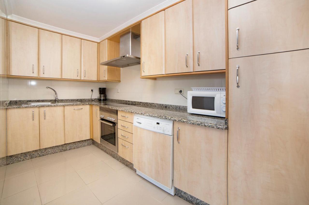 Apartamentos Ria De Bayona Байона Экстерьер фото