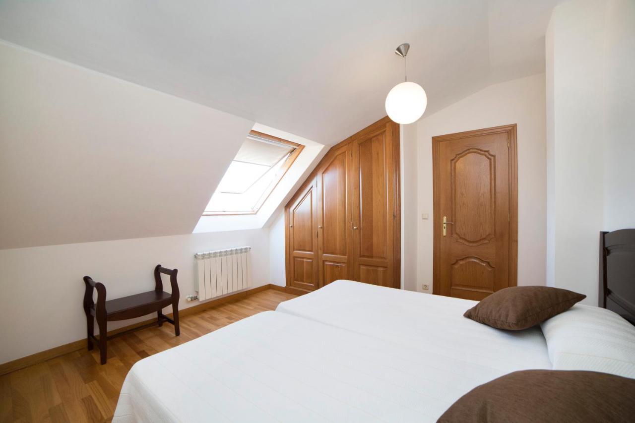 Apartamentos Ria De Bayona Байона Экстерьер фото