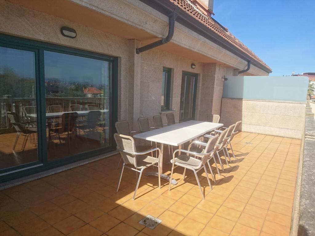 Apartamentos Ria De Bayona Байона Экстерьер фото